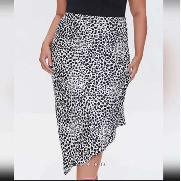 Forever 21 Dresses & Skirts - Forever 21 Black White Gray Leopard Print Slip Midi Skirt Size 1X XL Wrinkle Fre